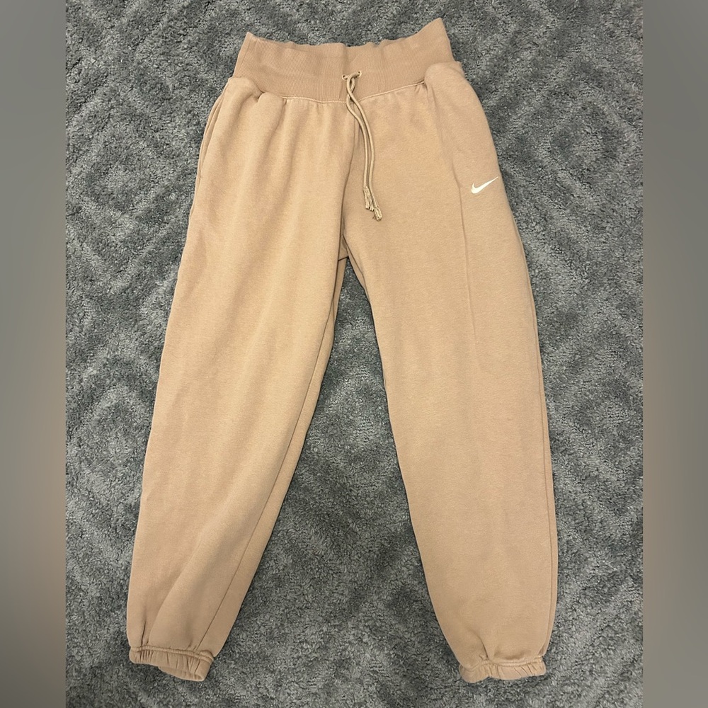 Nike joggers